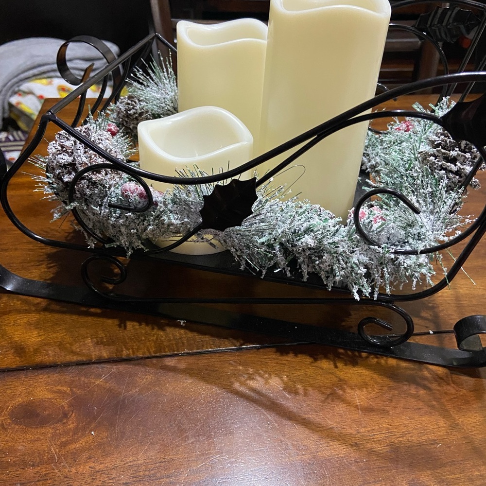 Christmas Candle Sleigh - battery operated - Bed Bath & Beyond